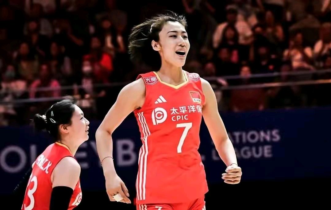 世联赛-女排3-2德国决胜局18-16庄宇珊28分