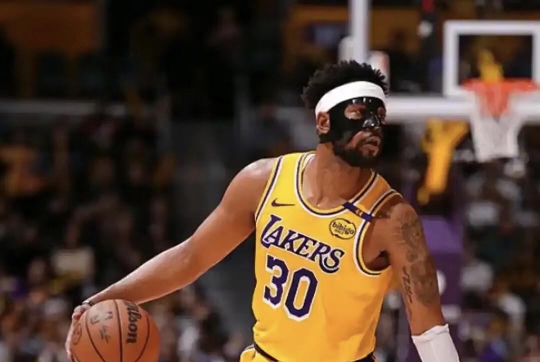正式签约加盟湖人！NBA第三位拥有交易否决权的人诞生